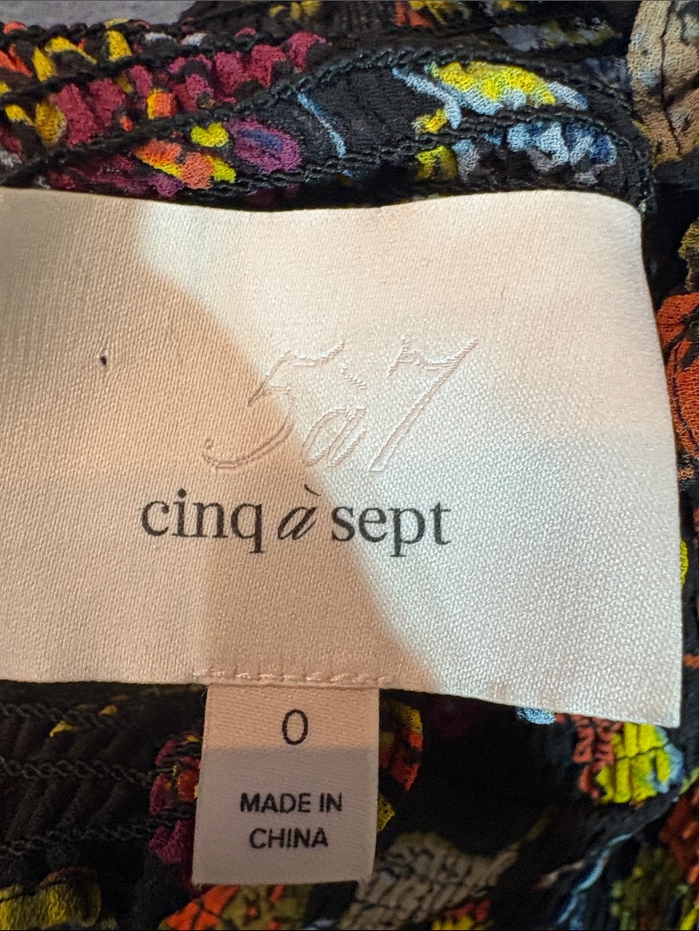 Cinq a Sept Rika Floral Long Sleeve Minidress - size 0 - Picture 6 of 7